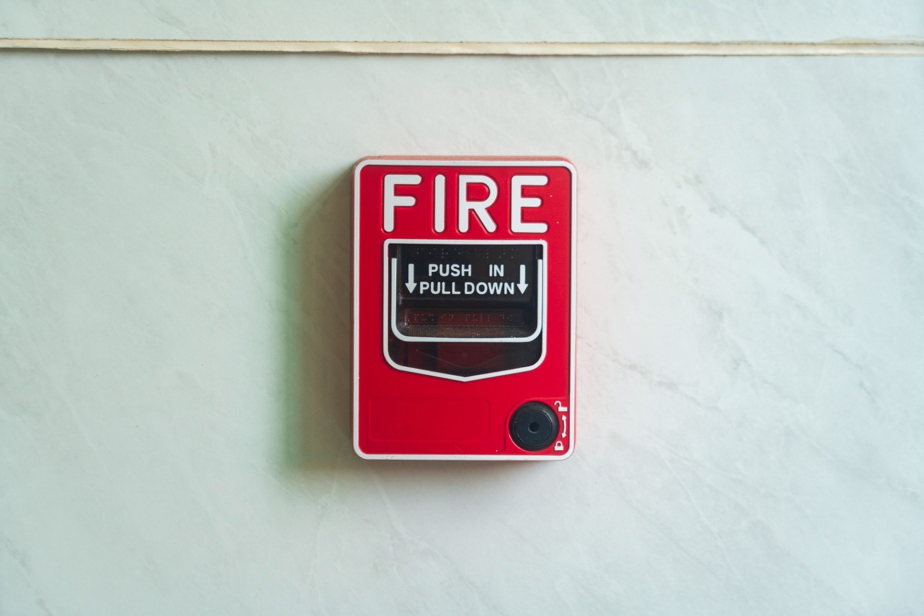 When and Where to Install Smoke Detectors: A Home-by-Home Guide