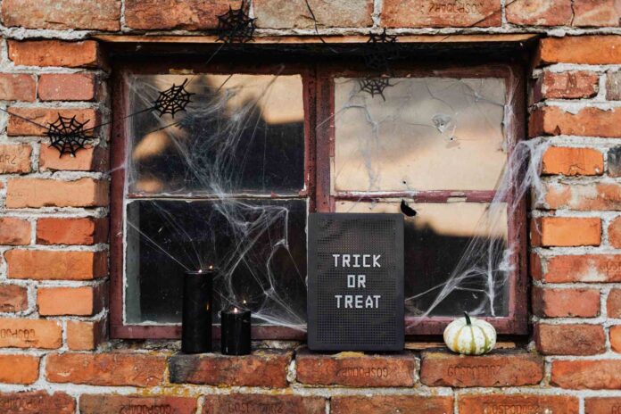 Cheap Halloween Decorations: What to Buy, Make or Skip for Your Budget and Space Cheap Halloween Decorations: What to Buy, Make or Skip for Your Budget and Space